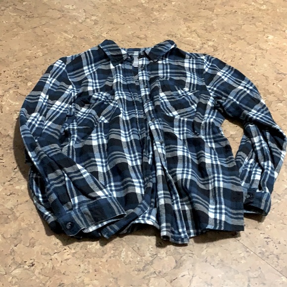 Button Up Top - Picture 1 of 3